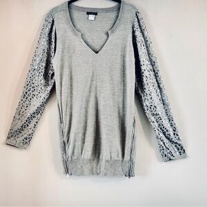 VENUS Light Grey V-Neck Sweater Metallic Leopard Sleeves Side Zippers Size L